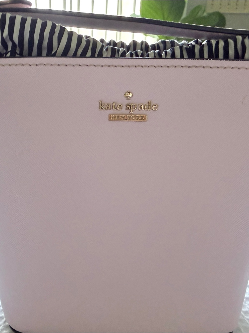 kate spade light pink tote with gold logo